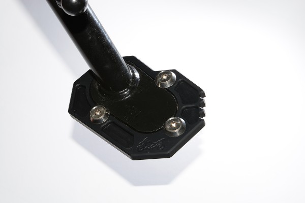 Sidestand/Kickstand enlarger plate for the BMW R1250GS